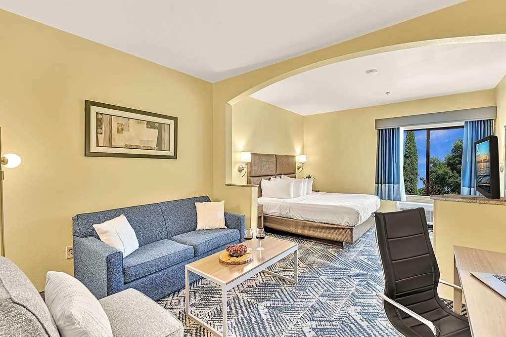 Best Western Plus Lewisville Flower Mound Habitación foto