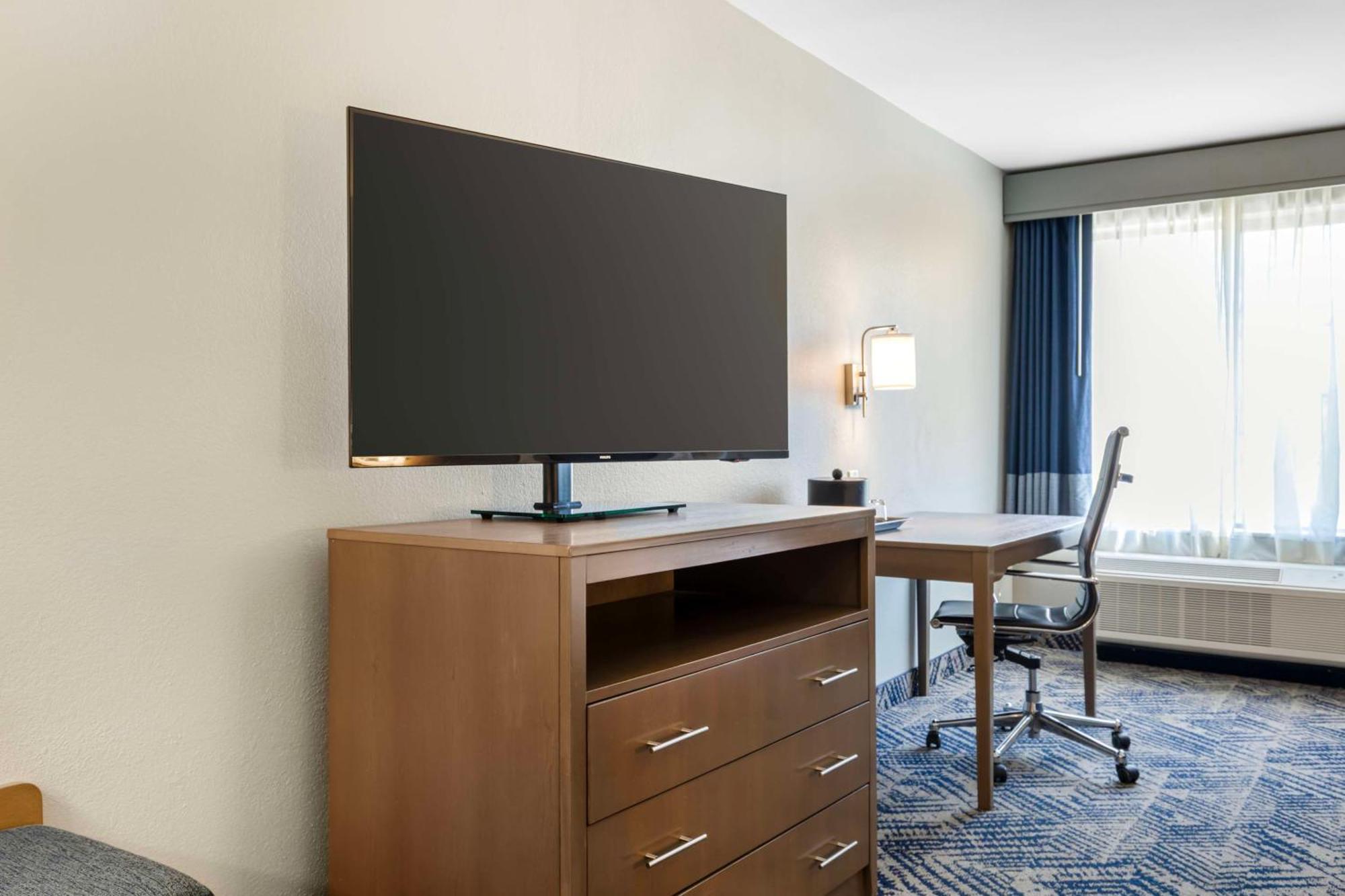 Best Western Plus Lewisville Flower Mound Exterior foto